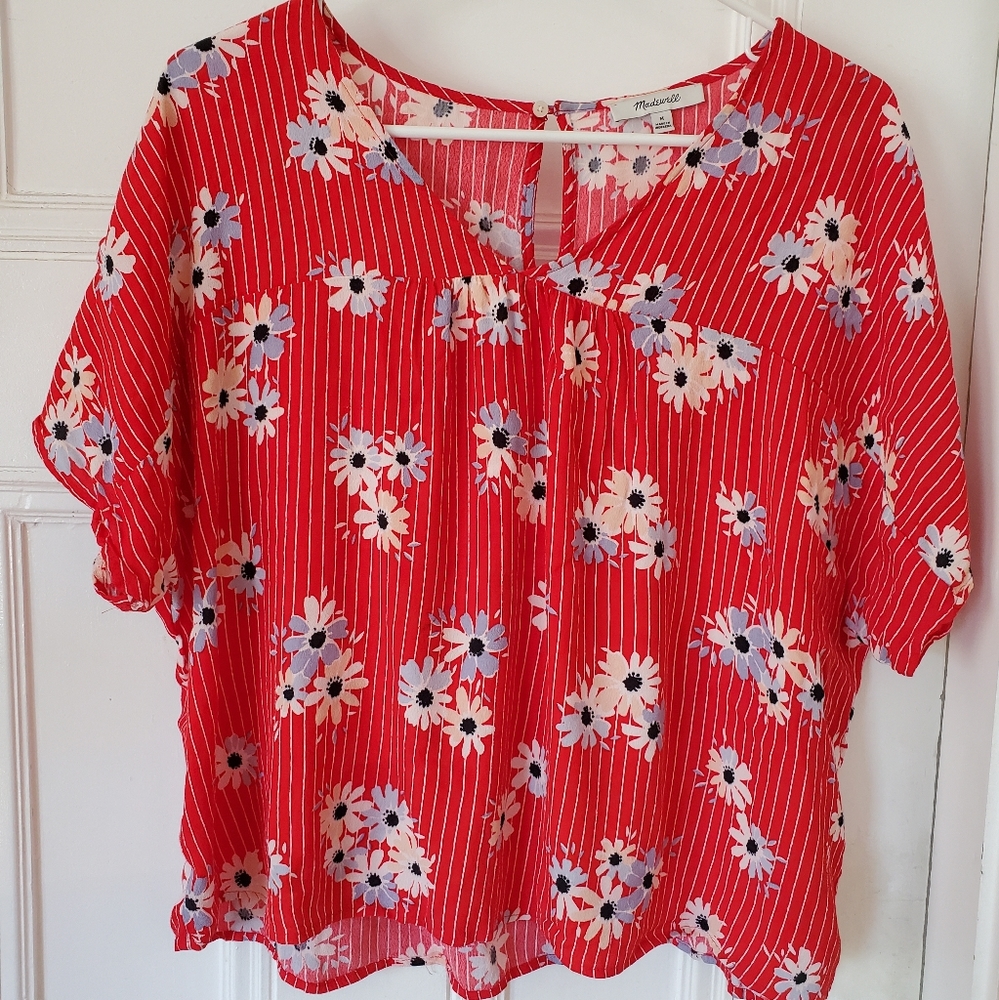 Madewell medium V-neck bright red, white, and blue floral top